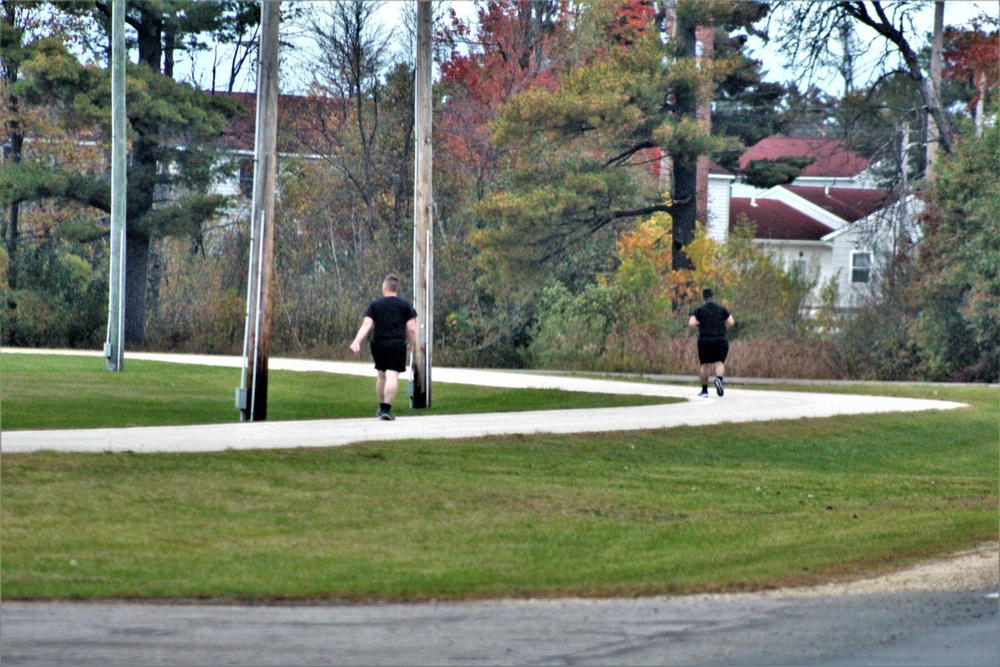 DVIDS - Images - Fall PT session at Fort McCoy [Image 2 of 9]