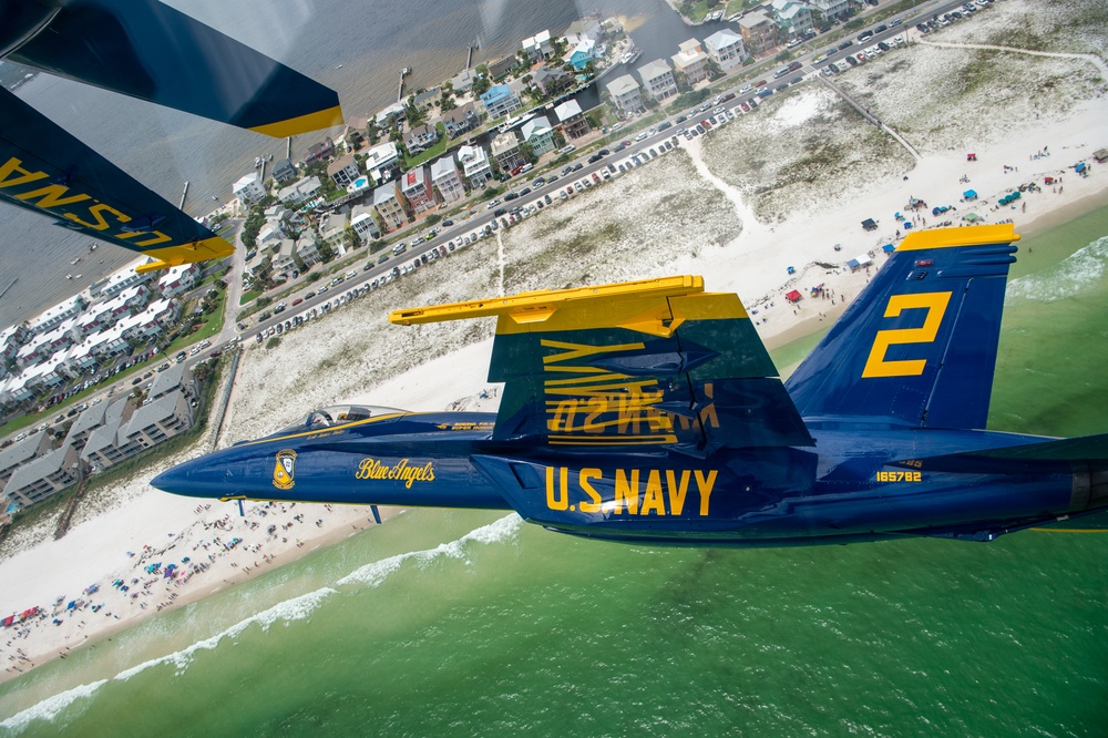 Blue Angels Navy Flight Demonstration Team – Pensacola Beach, FL