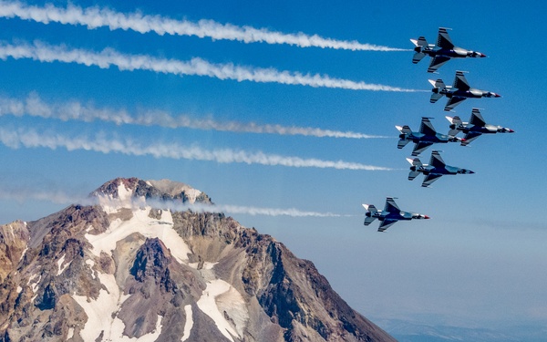 Thunderbirds fly over Mt. Hood