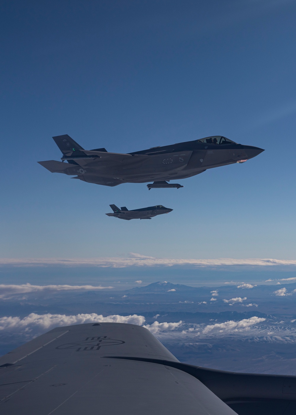 DVIDS - Images - Utah ANG's 151st ARW Refuels Hill AFB F-35s [Image 1 Of 6]