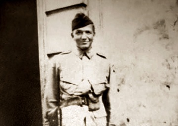 Uncle Steve returns home from World War II