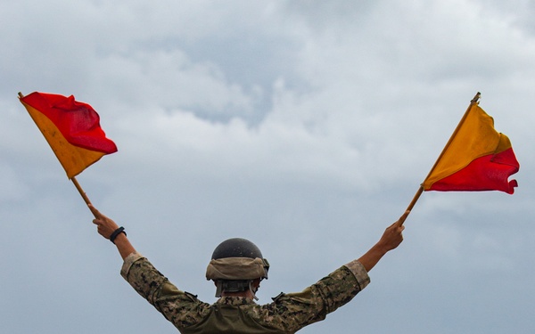 22MEU LCAC Beach Ops