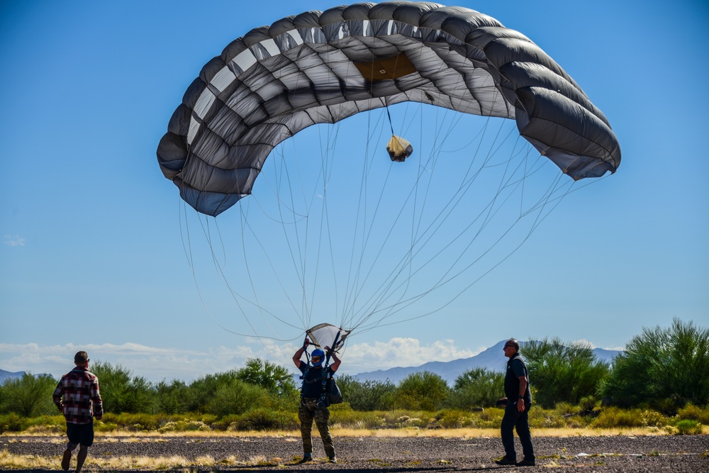 PJ Rodeo Parachuting Competition