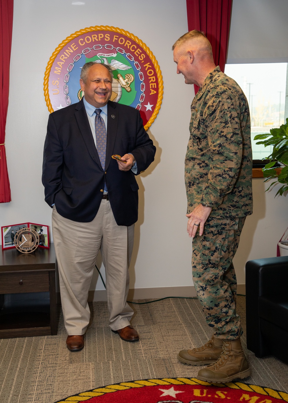 SECNAV Visits MARFORK