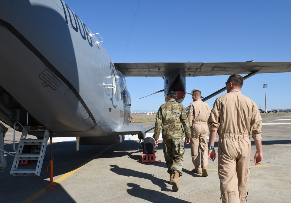 Incirlik wing leadership meets the Polish Military Contingent during immersion tour