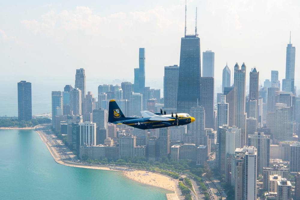 Blue Angels Navy Flight Demonstration Team – Chicago, IL