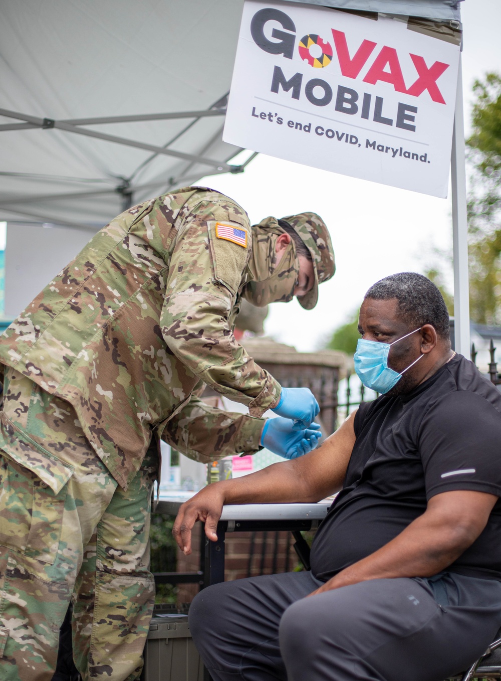 MDNG members of Maryland’s Vaccine Equity Task Force give COVID-19 vaccines in Baltimore