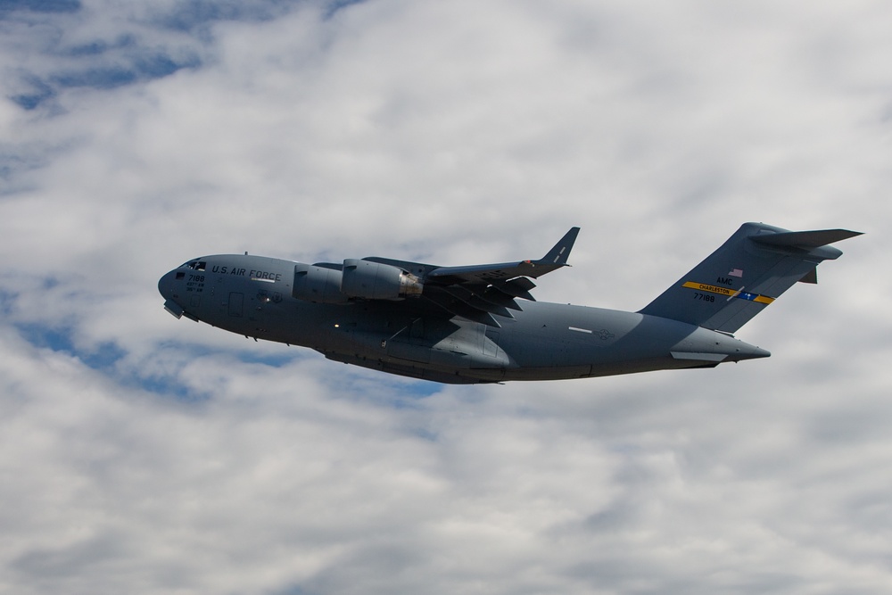 Marines and Airmen Train in C-17 Aerial Embarkation