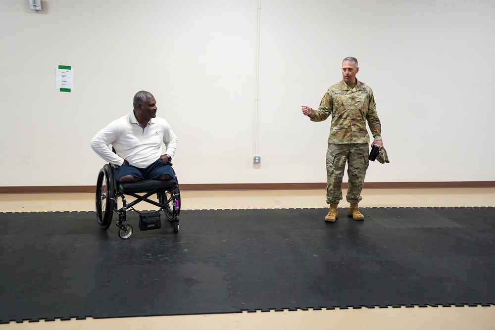 Col. (Ret.) Gregory Gadson visits Fort Sill