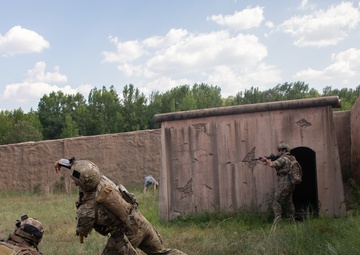 137th SOW trains alongside SEALs for Sentry Rescue IV