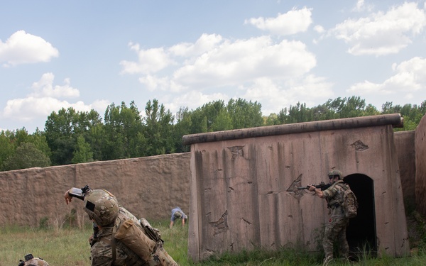 137th SOW trains alongside SEALs for Sentry Rescue IV