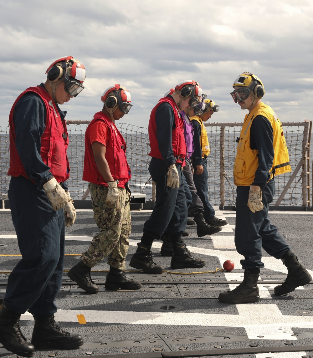 USS Antietam (CG 54) Conducts Crash and Salvage Drill