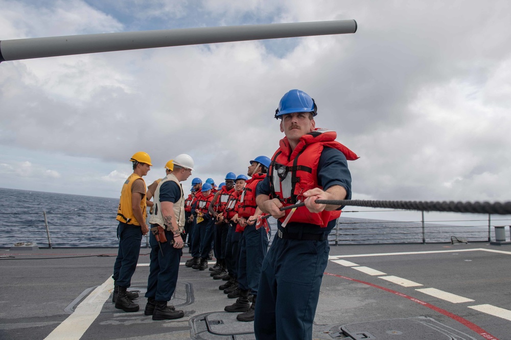 USS Higgins (DDG 76) replentishment at sea.