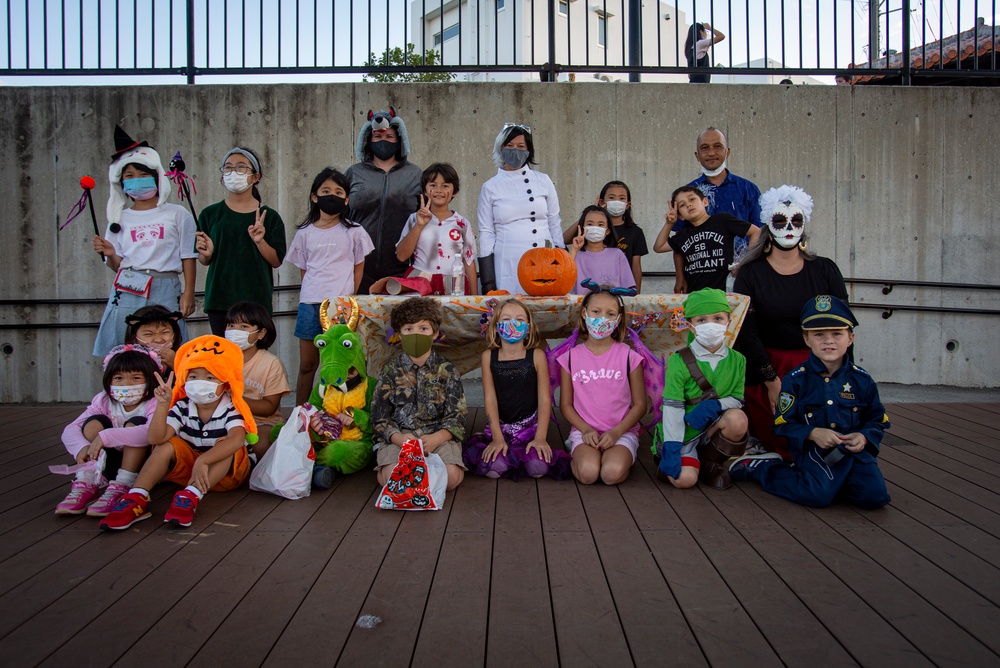 Cultural exchange Halloween event with Bechtel and Kawasaki Elementary School