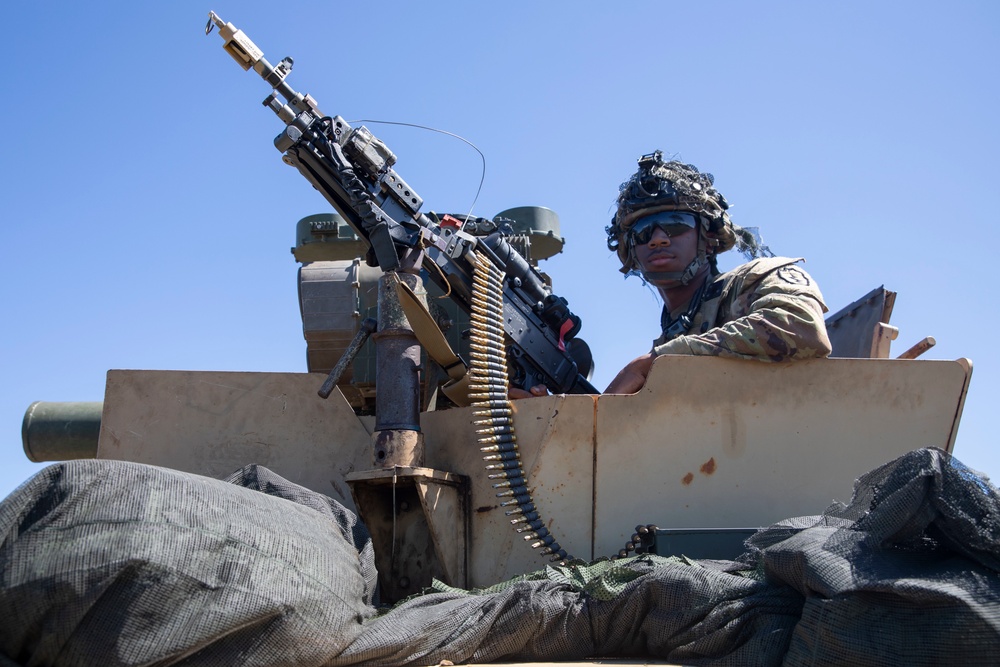 25th ID Soldiers anticipate enemy contact during JPMRC rotation 22-01