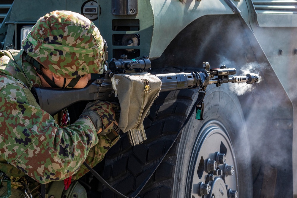 USAF and JGSDF conduct guard and protect exercise druing SRI