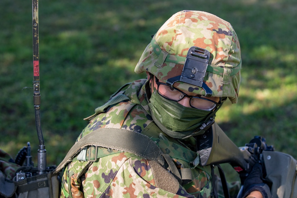 USAF and JGSDF conduct guard and protect exercise druing SRI