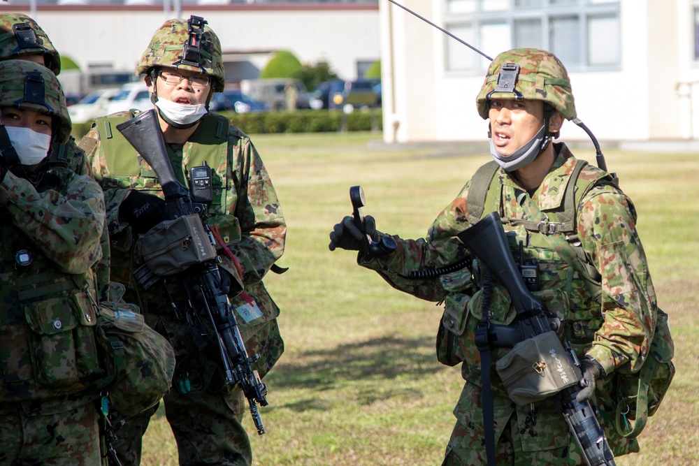 USAF and JGSDF conduct guard and protect exercise druing SRI