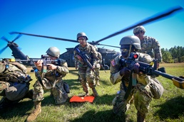 ‘A bird like this saved my life,’ trainees get first taste of medevac training