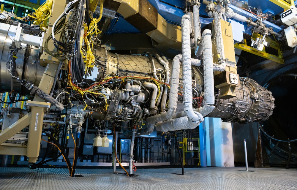 New F135 hardware undergoes accelerated mission testing at Arnold AFB
