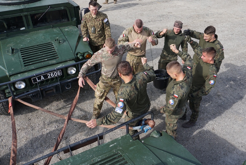 United States and Multinational Partners Compete in Best Squad Competition