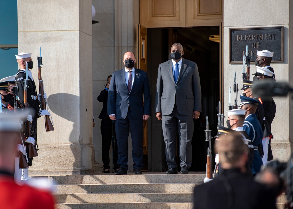 Secretary of Defense Lloyd J. Austin III hosts a bilateral exchange