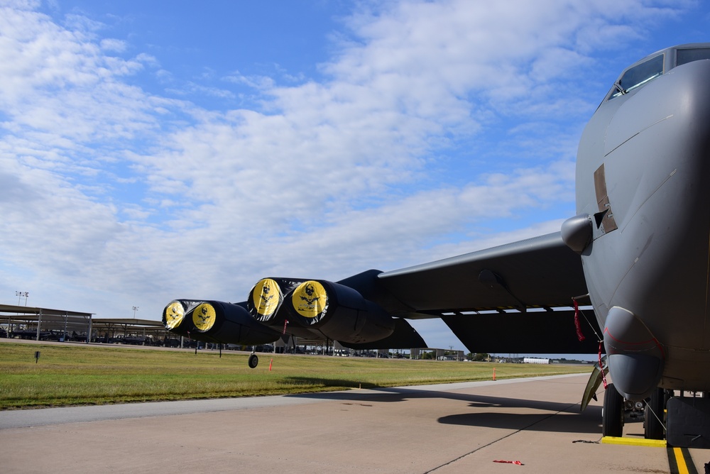 B-52 visits Sheppard AFB