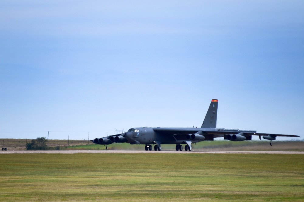 DVIDS - Images - B-52 Visits Sheppard AFB [Image 5 Of 5]