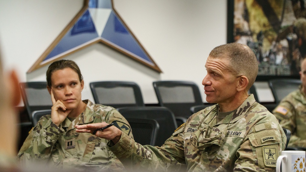 Sergeant Major of the Army sees positivity at Fort Hood, tests new app