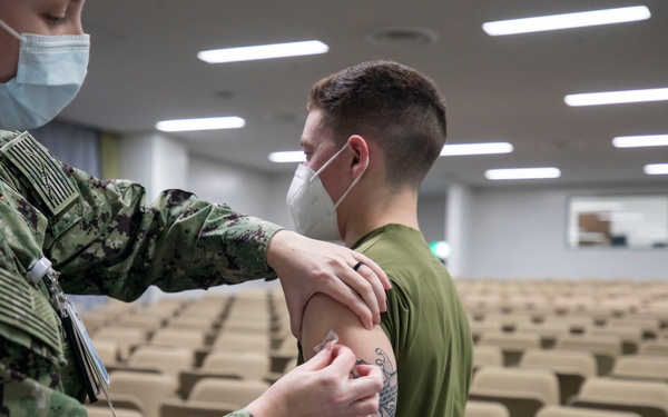 Exercise Active Shield: MCAS Iwakuni personnel receive Flu vaccine