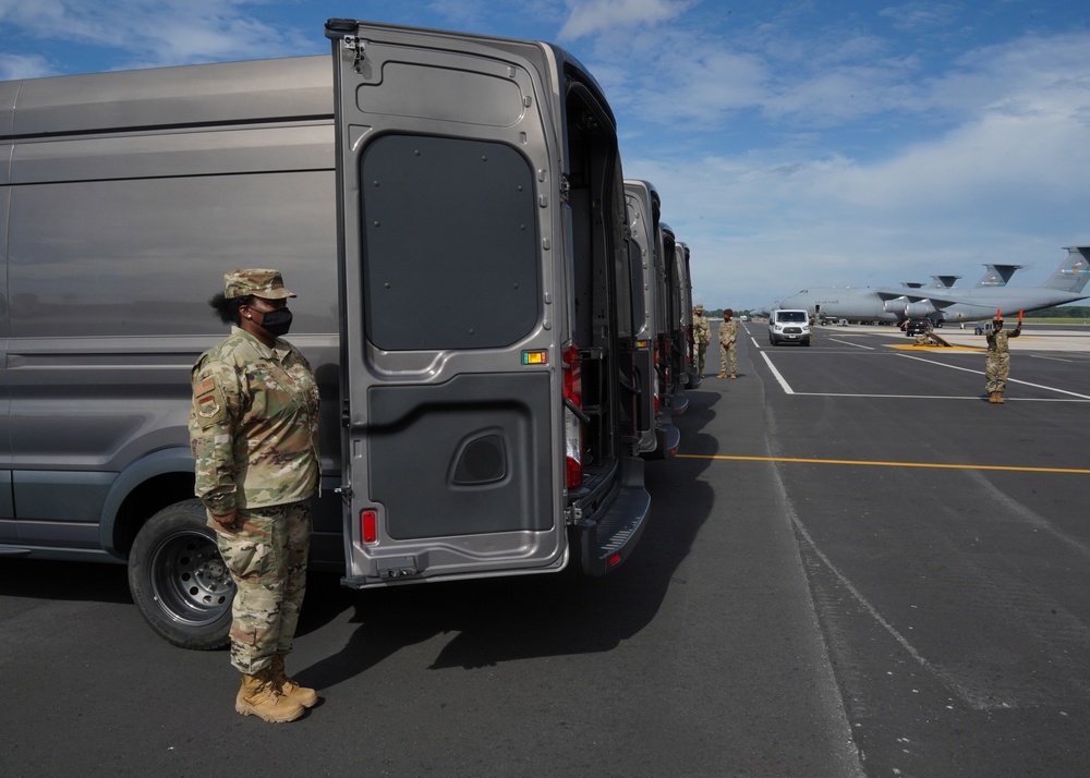 Carry teams conduct ground training