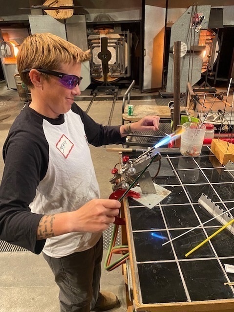 Recovering Soldiers Learn to Make Glass Works of Art
