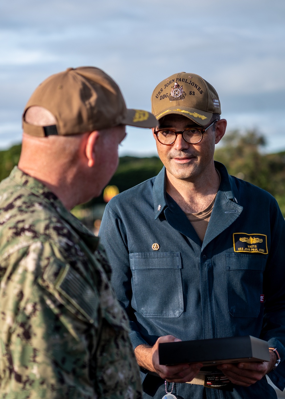 Navy Region Hawaii Commander Presents Arizona Relic to Destroyer Crew