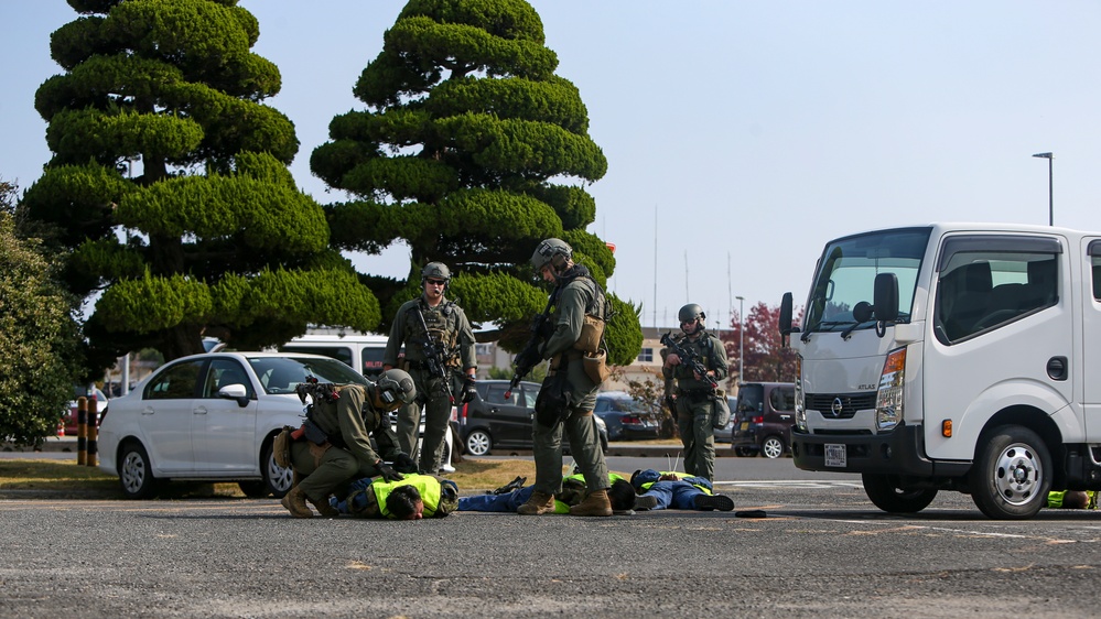 Exercise Active Shield 2021: Special Reaction Team detains simulated infiltrating role players