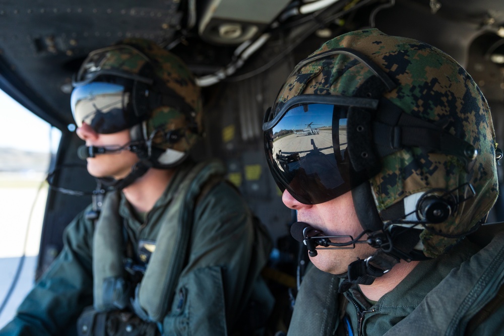 HMLA-775 Marines aid in close air support exercise