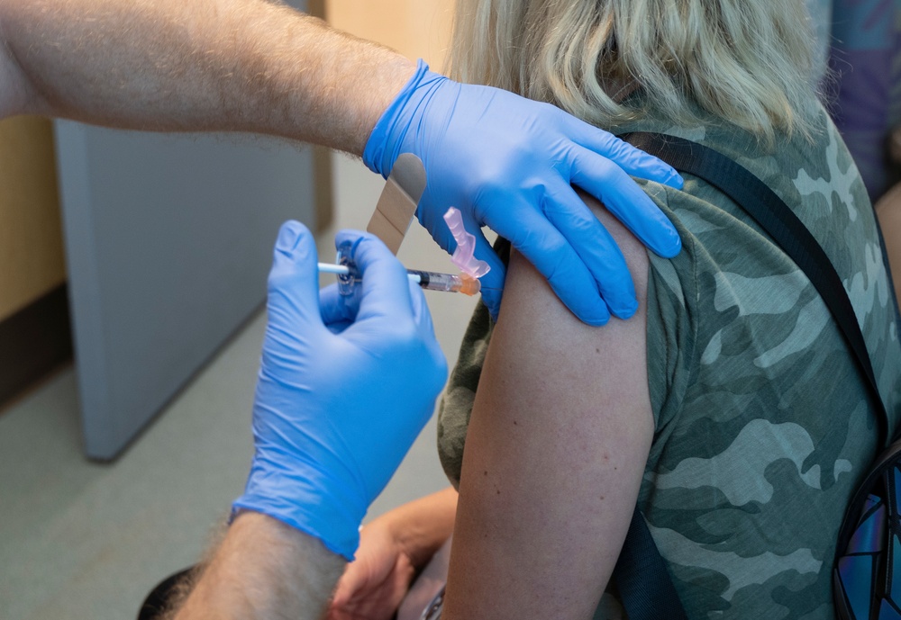 Hawaii National Guard surpasses 65,000 COVID vaccinations