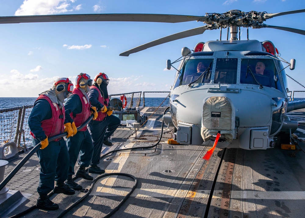 USS Dewey Sailors Conduct Crash and Salvage Training on the Flight Deck