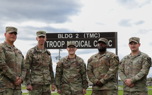 TF Atterbury: Medics Save Soldiers Life