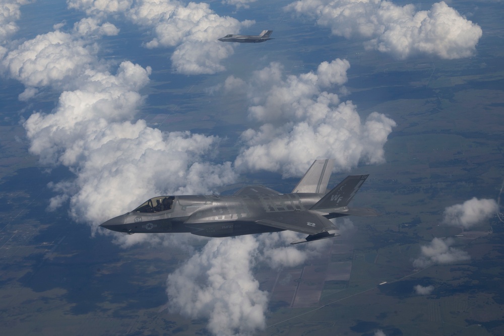 F-35B Aerial Refueling during Carolina Thunder
