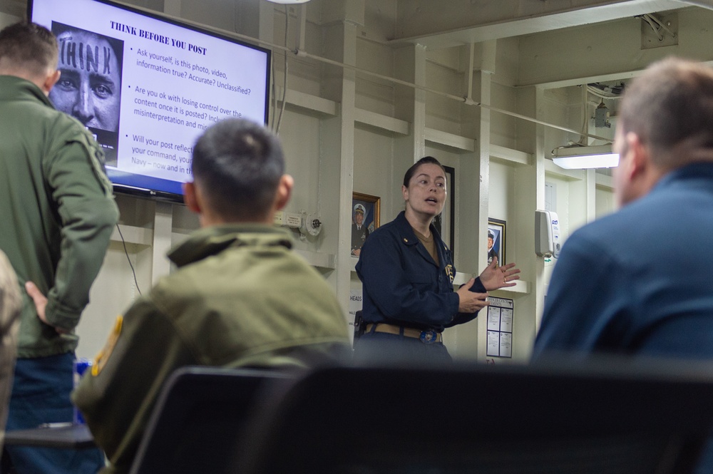 USS Carl Vinson (CVN 70) Public Affairs Officer Conducts Training