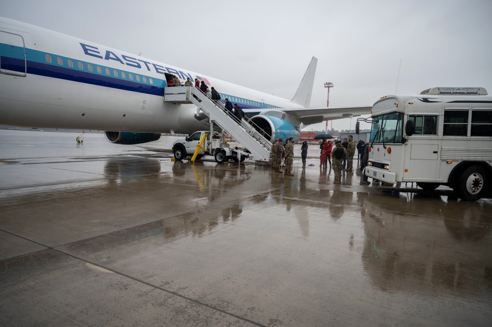 Bound for US: Last Afghan evacuees depart Ramstein