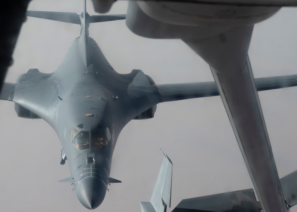 DVIDS - Images - U.S. B-1 Conducts Presence Patrol In The Middle East ...