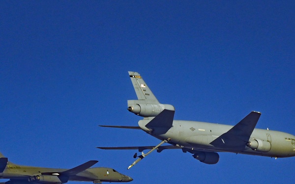 U.S. B-1 Conducts Presence Patrol in the Middle East with Regional Partners