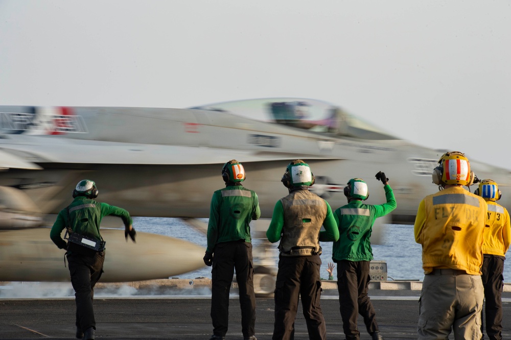 Eisenhower Supports Naval Operations in 5th Fleet Area of Operations