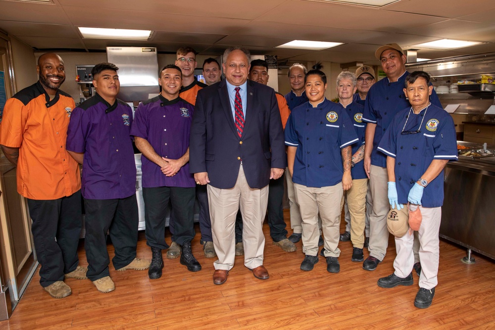 SECNAV Visits USS Emory S. Land