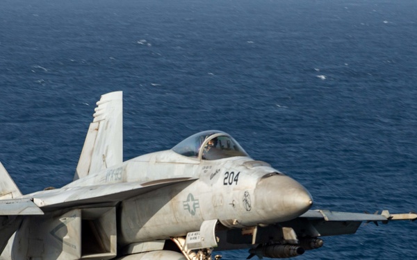Eisenhower Supports Naval Operations in 5th Fleet Area of Operations