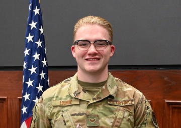 Quarterly award winners announced