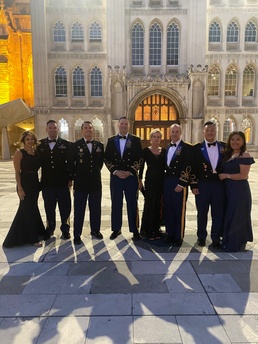 Task Force Phoenix pilots earn prestigious award in London for Creek Fire rescue mission