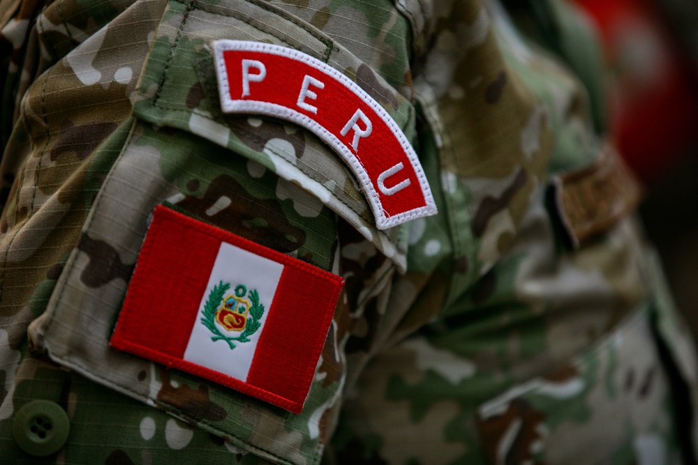 The Peruvian Army visits Fort Hood