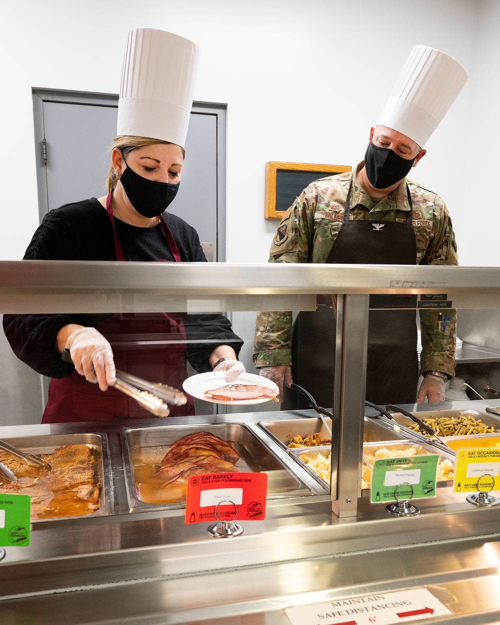 Leadership serves Wright-Patt Airmen holiday meal